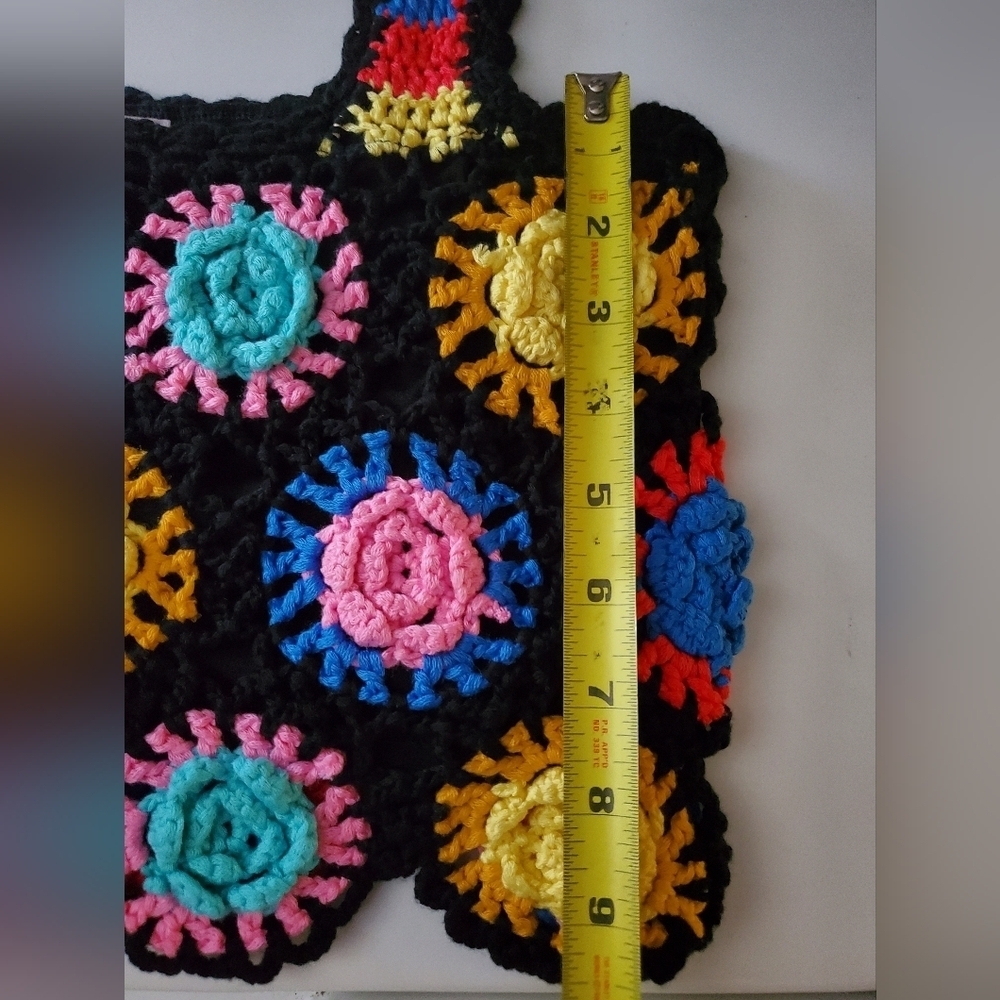 Pink Lily Embroidered Crochet Crop Tank Size Small - Picture 8 of 9